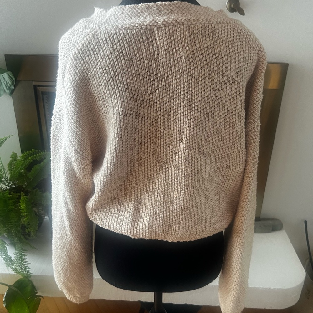 Urban Outfitters Beige Cropped Knit Cardigan - Picture 4 of 7